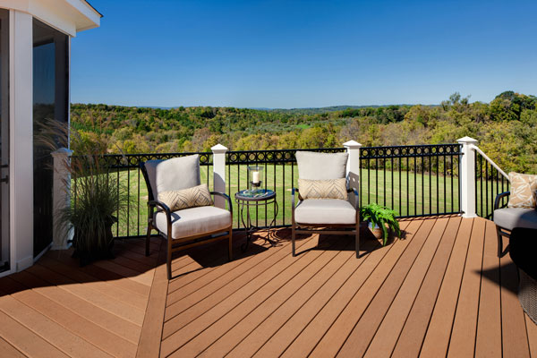 Patio de ville MoistureShield